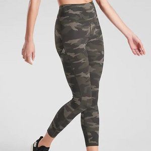NWOT Athleta Green Ultimate Camo Leggings
